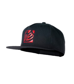 Schwarze Snapback-Kappe von der Marke GIN